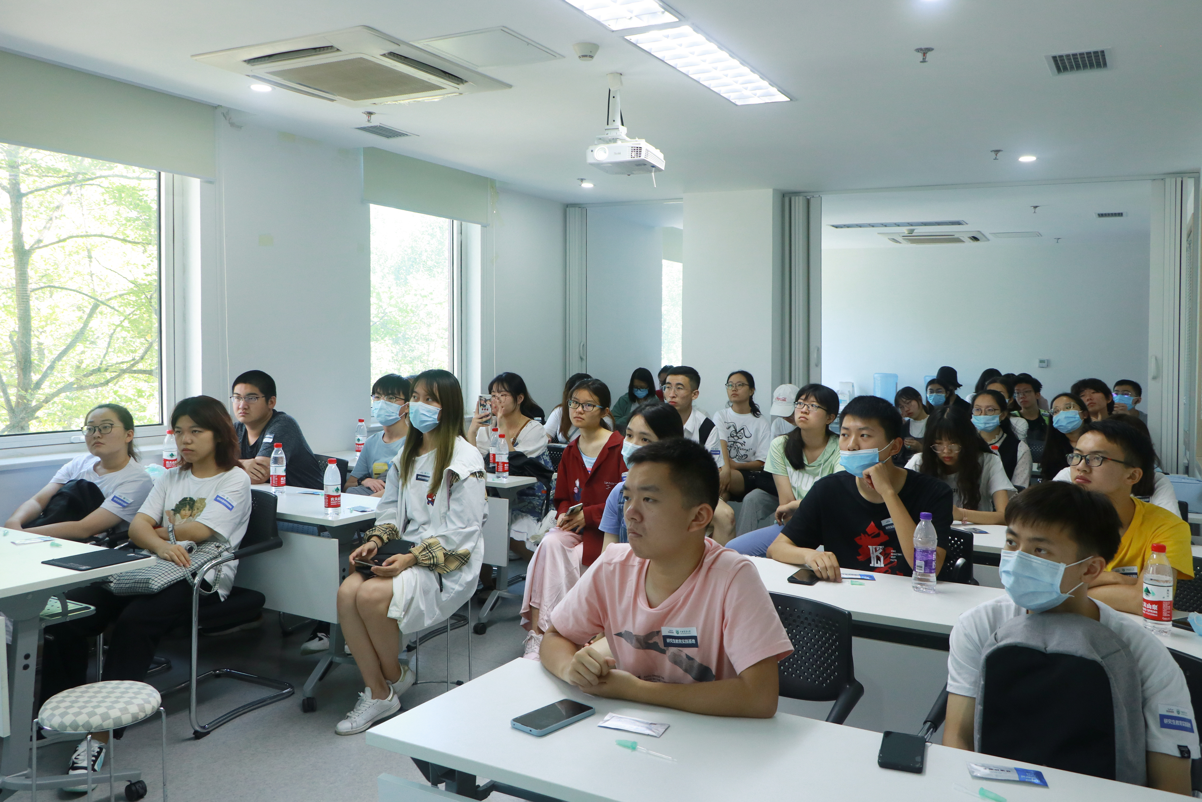 60e6b41f1f386.jpg 60e6b41f1f386.jpg